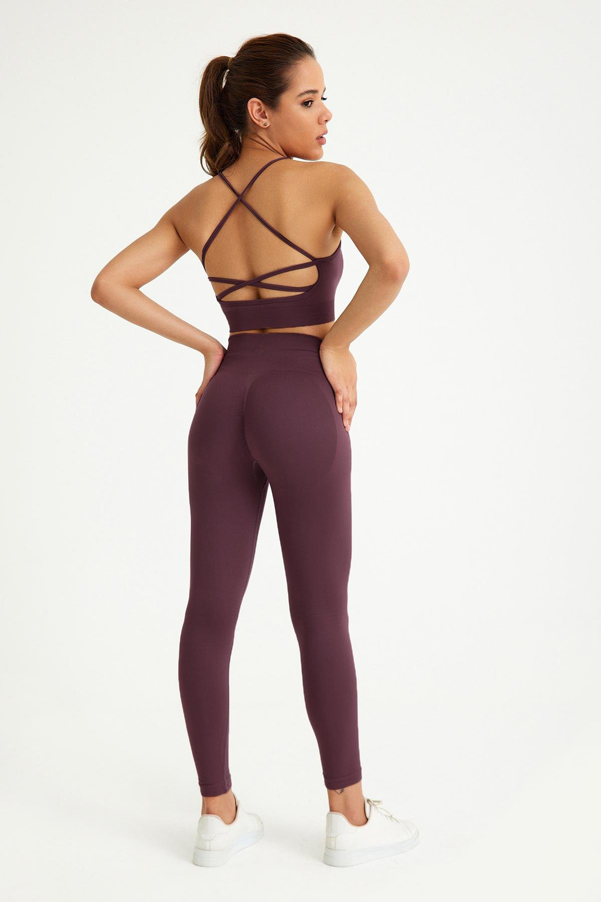 Seamless Sports Bra with Cross Back Detail