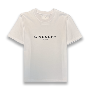 givenchy t shirt 5 c1ef9c54 cb81 4edc b39a c34c85d14451