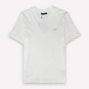 prada white 2 624ab1b6 5287 4056 af37 1e1d96f1e10d