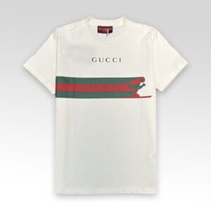 GUCCI Logo-Print T-Shirt